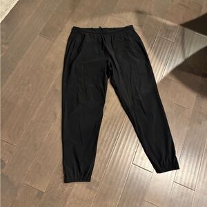 Lululemon surge jogger XL
